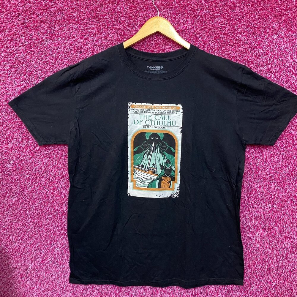 H.P. Lovecraft The Call Of Cthulhu Book Cover Design T-Shirt XL